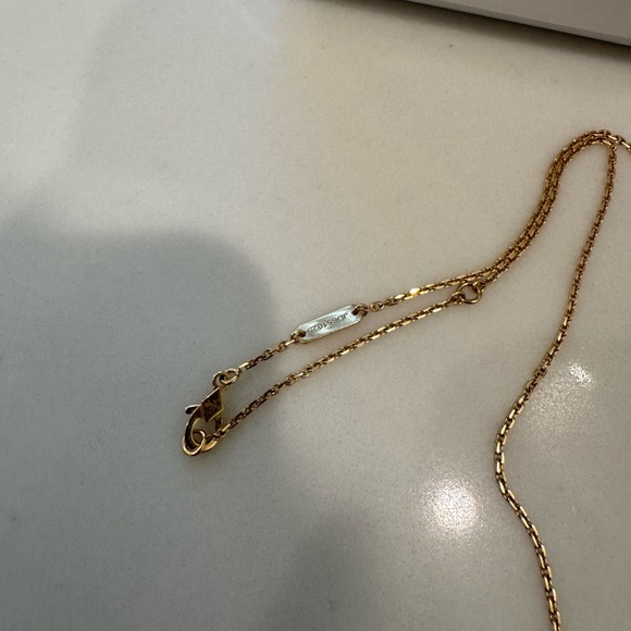 Vintage Alhambra Pendant - Yelloww Gold, Onyx - Picture 6 of 7